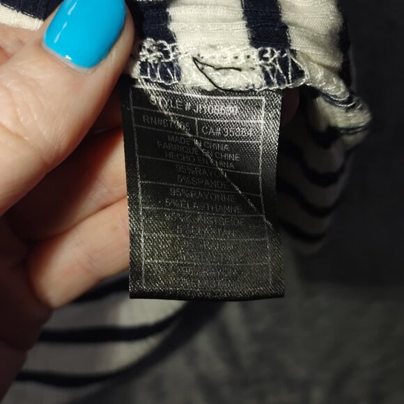 Jack by BB Dakota Women S Navy White stripes Soft rib knit Nautical V-Neck Top - Picture 8 of 10